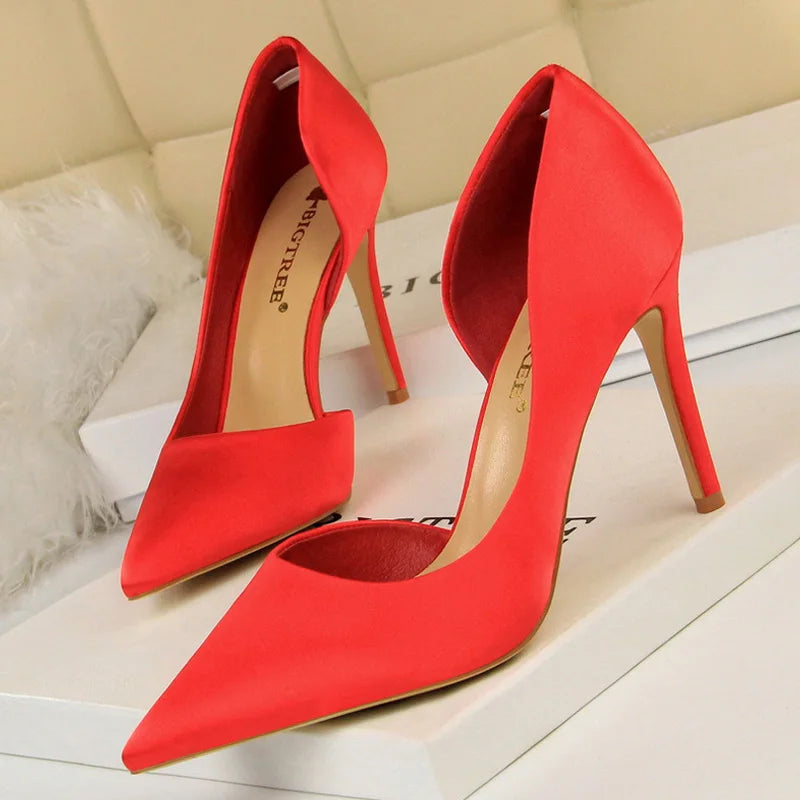 Lizzy Silk High Heels