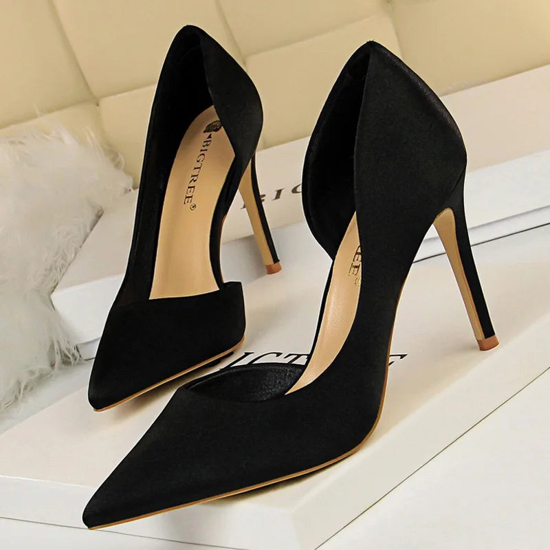 Lizzy Silk High Heels