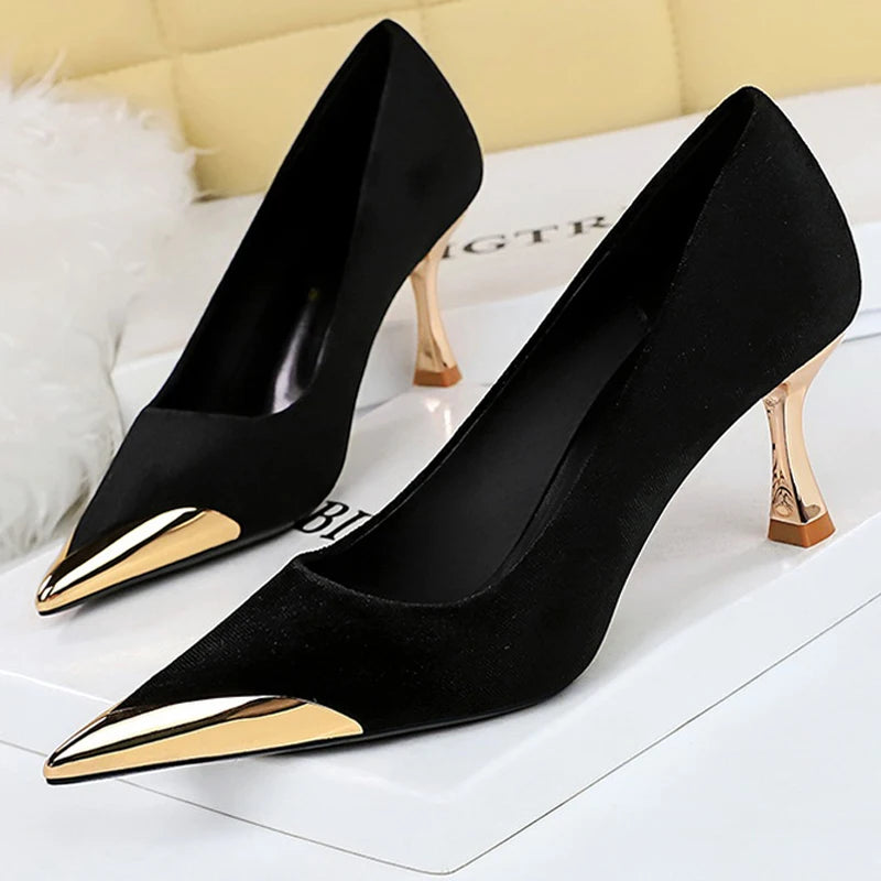 Metal Pointed Women Pumps